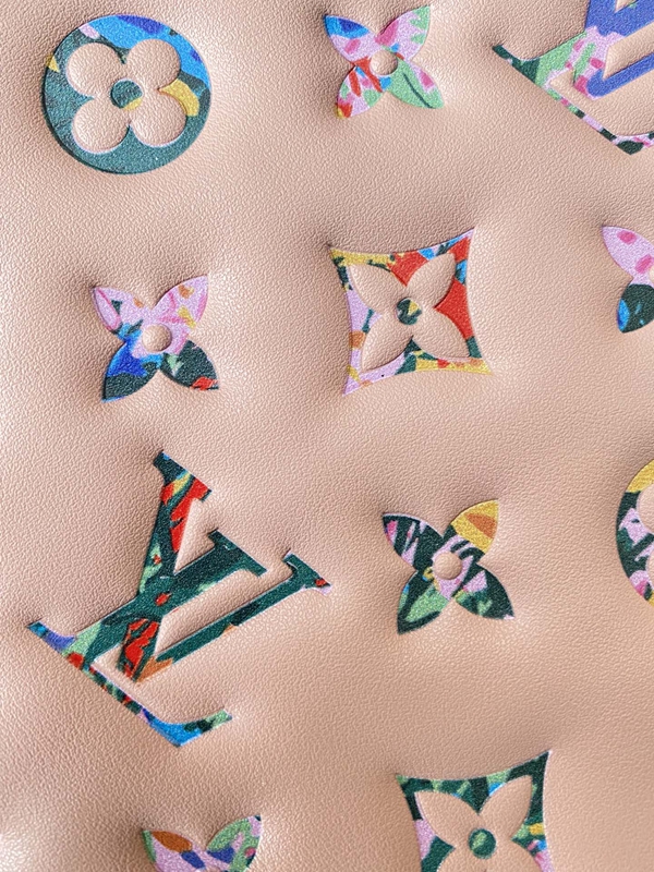 ルイヴィトンバッグ素材ディテール